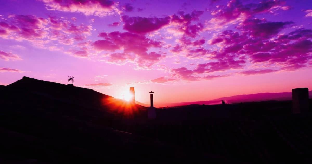 Cortijo Paraiso * Charcon Higuera